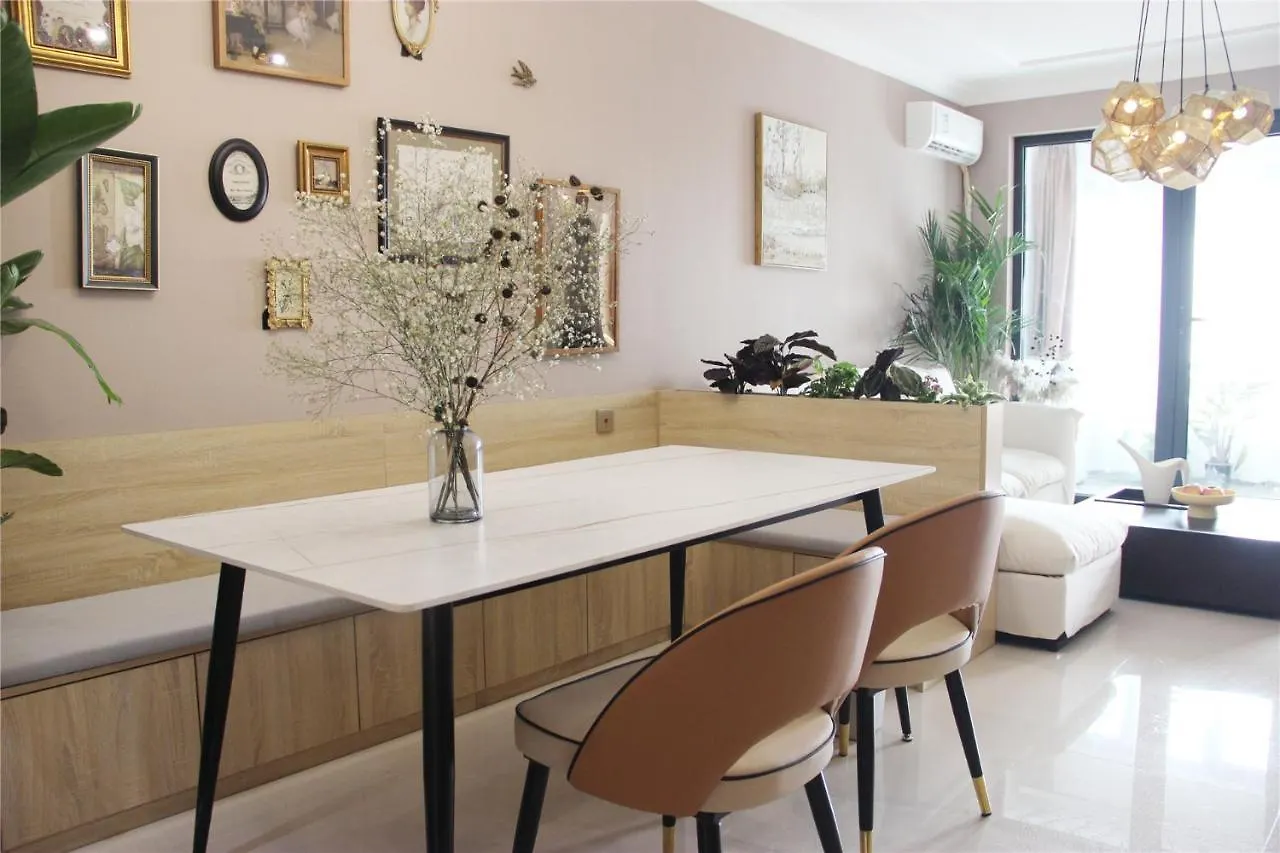 Locals Apartment Place 40 Zhengzhou